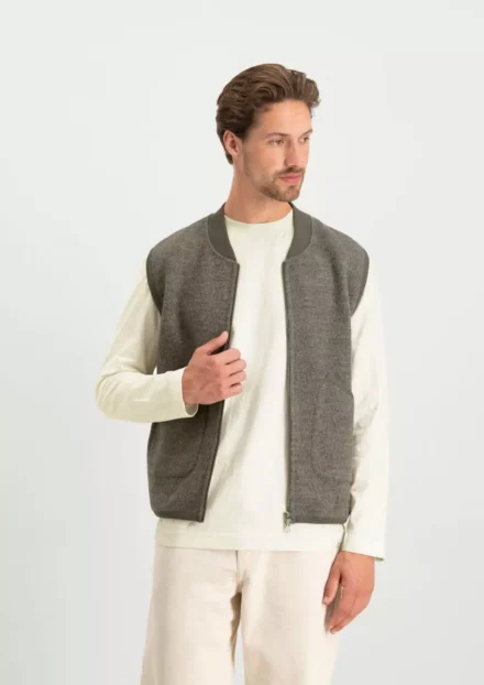 Circle of Trust Circle of Trust | Bodywarmer | Bruin | Saul Bodywarmer