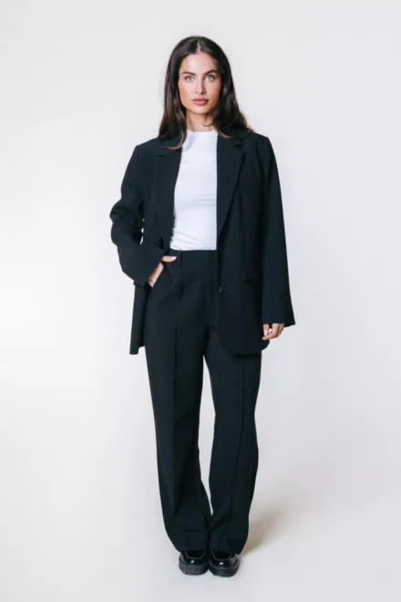 Colourful Rebel Colourful Rebel | Pant. halfwijd | Zwart | rus uni pintuck straight