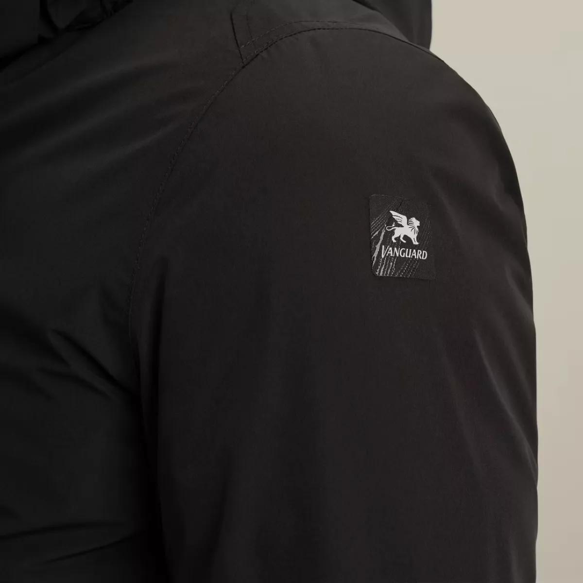 Vanguard | Winterjas V-double coat | Zwart | VJA2509176 4 Vanguard Vanguard | Winterjas V-double coat | Zwart | VJA2509176