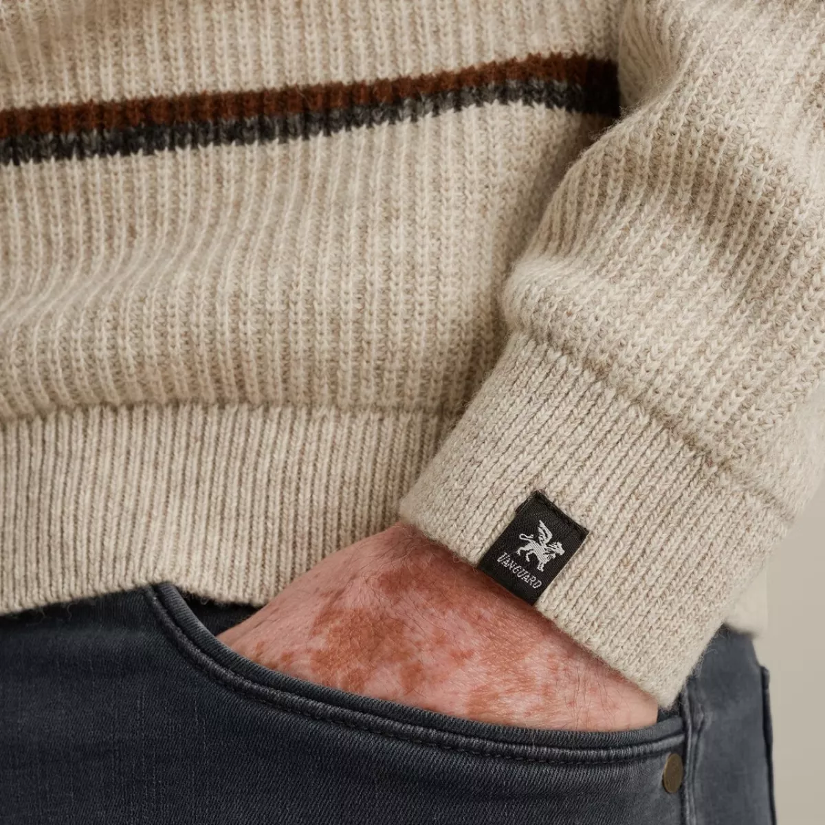 Vanguard | Trui met streeppatroon | Beige | VKW2510336 4 Vanguard Vanguard | Trui met streeppatroon | Beige | VKW2510336