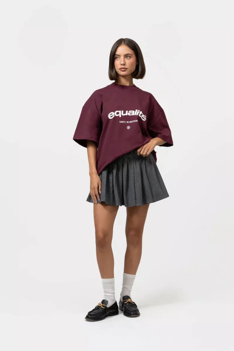 Equalité | T-shirt | Aubergine | Celeste Boxy Tee 5 Equalité Equalité | T-shirt | Aubergine | Celeste Boxy Tee