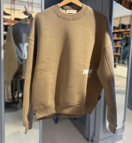 Equalité Equalité | Sweater | Beige | Elia Oversized Sweater