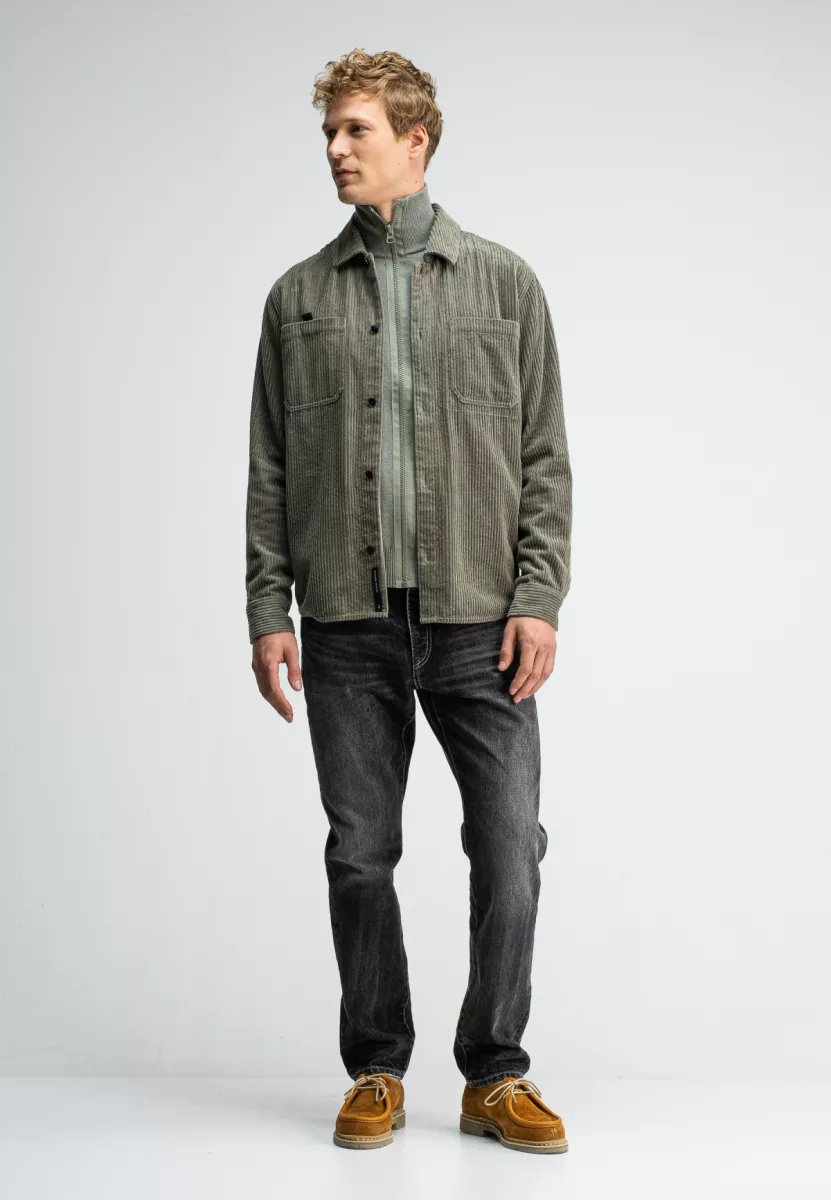 Butcher of blue | Overshirt | Bruin | Colby Cord Overshirt 2 butcher of blue Butcher of blue | Overshirt | Bruin | Colby Cord Overshirt