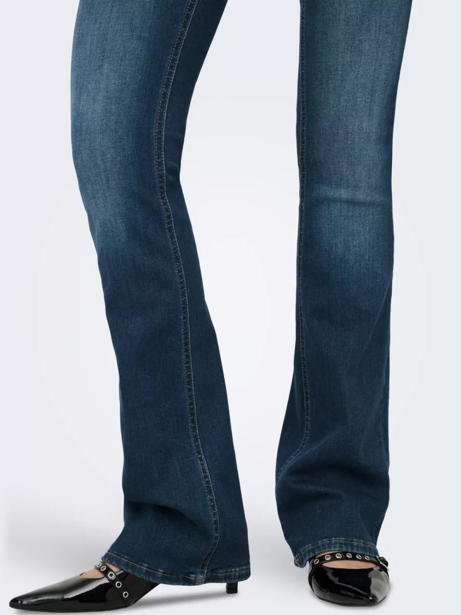 Only | Jeans | Onlblush Flared Jeans | Blauw | Lengte maat 32 6 Only Only | Jeans | Onlblush Flared Jeans | Blauw | Lengte maat 32