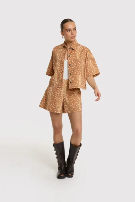 Refined Department Refined Department | Cropped blouse Bambi print | Bruin | Adeline Blouse
