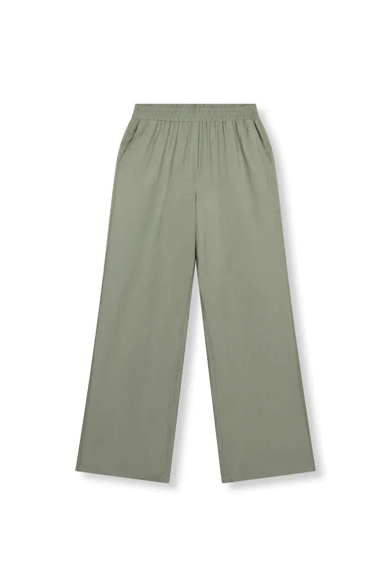 Refined Department | Wide leg Pants | Groen | Nova Pants 3 Refined Department Refined Department | Wide leg Pants | Groen | Nova Pants