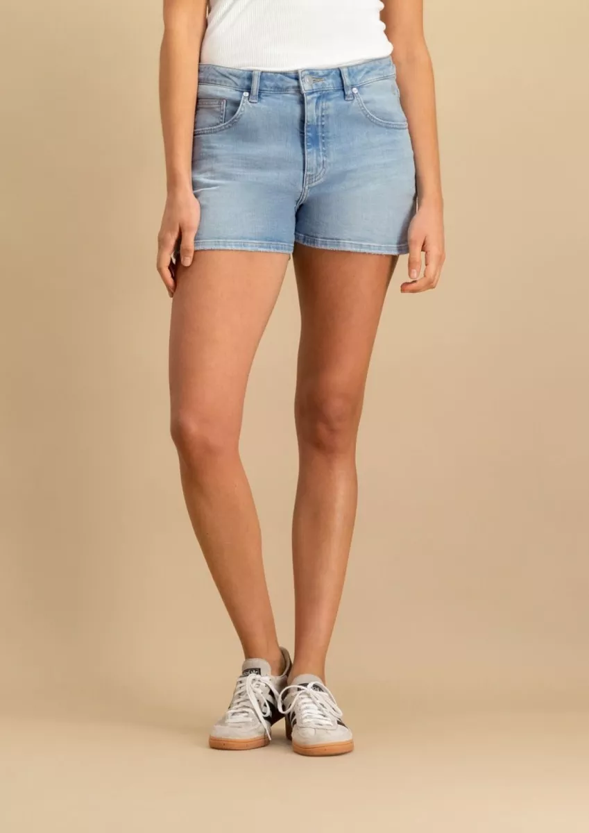 Denim Short | Billy | Blauw 3 Circle of Trust Denim Short | Billy | Blauw