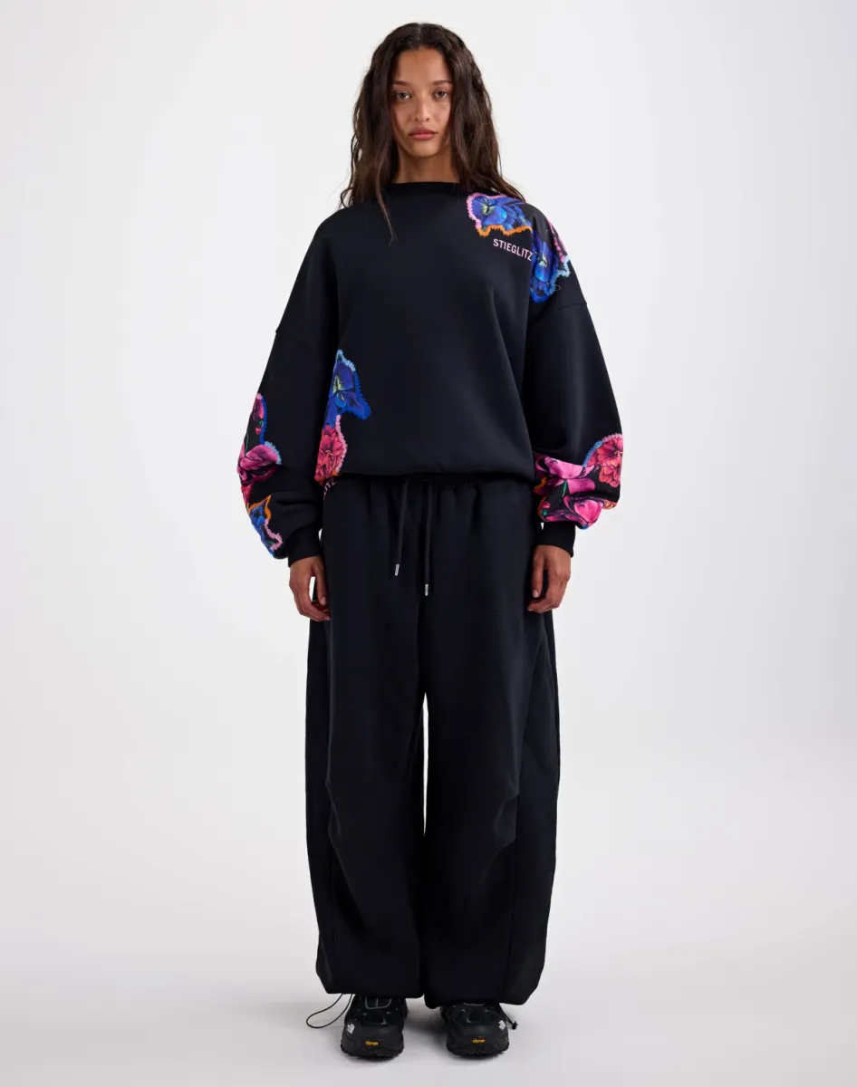 Stieglitz | Sweat | Zwart | Nero Oversized Sweater 3 Stieglitz Stieglitz | Sweat | Zwart | Nero Oversized Sweater