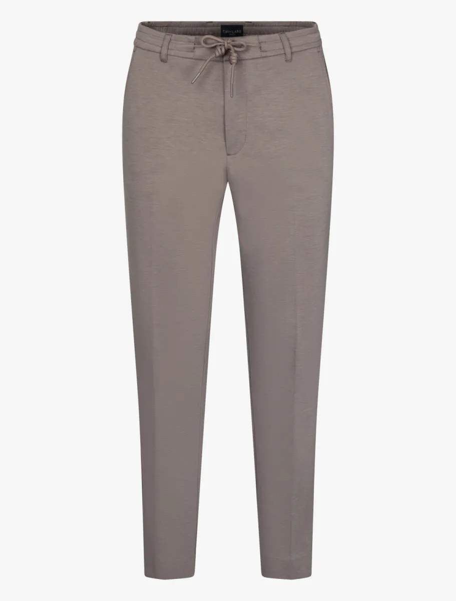 Cavallaro | Zeradino trousers | Bruin | 121265040 1 Cavallaro Cavallaro | Zeradino trousers | Bruin | 121265040
