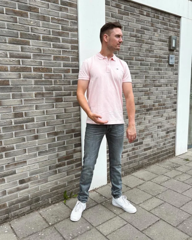 🚨 SALE 🚨

Yesss, bij Dock 54 shop je nog steeds jouw nieuwe look met KORTING! 💪🏻
Deze beide items zijn afgeprijsd, dus sjees snel de stad in om te shinen in je nieuwe outfit 🤭✨.

Fijne maandag! 💙

#dock54concepts #dock54 #shopping #salealert #opruimingssale #kortingen #opruiming #sale