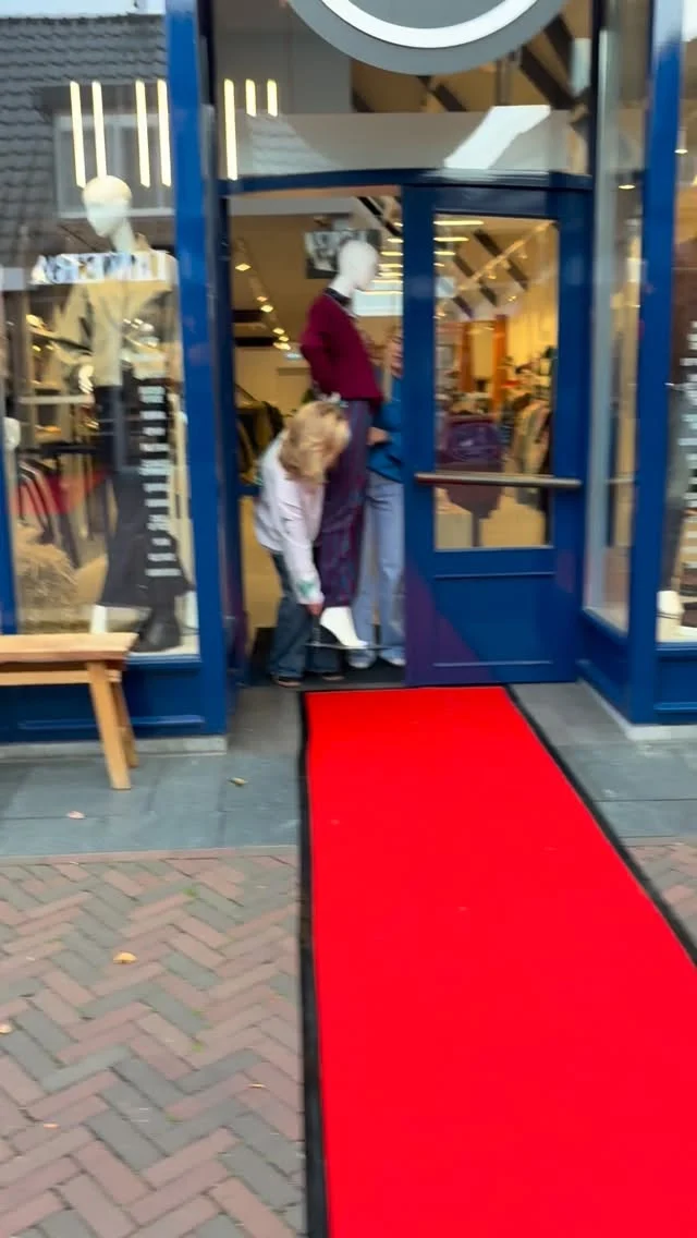 ❤️About last Saturday. 

Afgelopen zaterdag showde wij op de catwalk een kleine sneak peak van de najaarscollectie 🍂 tijdens het Fashion evenement in Hardenberg.

#dock54concepts #dock54 #hardenberg #stieglitz #colourfulrebel #deus #kuyichi #scotchandsoda #fashion #outfits #najaarskleuren #winkelstadhardenberg