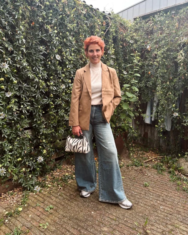 🍂 Circle Of Trust

Er hangen genoeg leuke en herfstige items van Circle Of Trust in de winkel 🤩.
Deze mooie blazer kan je combineren met een wijde jeans voor een stoere look ❤️‍🔥. 

#dock54 #circleoftrust #dock54concepts