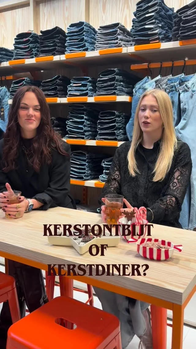 🎄✨ KERSTDILEMMA’S met Bo & Noa!

Liever een kerstdiner of toch een uitgebreid kerstontbijt? We gaven Bo en Noa een aantal dilemma’s voor de feestdagen 👀.

Welke kies jij? ✨💭

#dock54concepts #dock54 #shopping #hardenberg #kerst #christmas