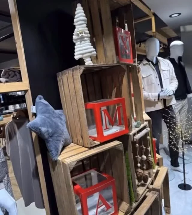 Op na een geweldig 2026!! Wij willen iedereen bedanken voor een super leuk jaar. 

2026 wordt het jaar dat filiaal Nieuw-Amsterdam 10 jaar bestaat en wij dat uiteraard gaan vieren met jullie. Wij een super leuk jaar gehad hebben met ons 2e filiaal in Hardenberg. 

#happynewyear #2026