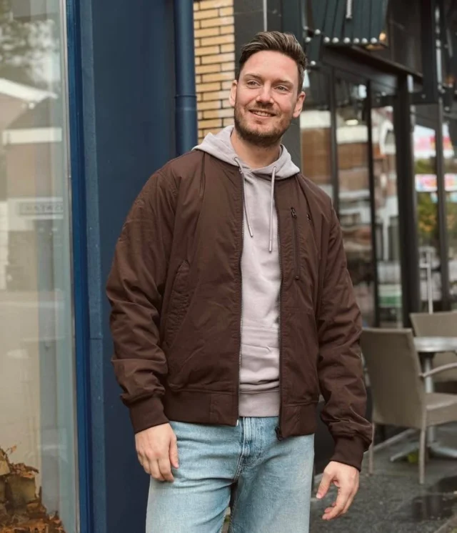 🤎 Sale voor mannen!

Mannen, opgelet! 
Dit toffe jack van Gstar shop je nu met stapelkorting 💪🏻. Perfect voor de koudere dagen en zelfs als tussenjas is ‘ie nog geschikt 🔥. 
Wees voordeliger uit door ook de hoodie van Lyle&Scott erbij te shoppen! 👀

1 artikel = 30% korting 
2 artikelen = 40% korting 
3 of meer artikelen = 50% korting 

#dock54 #dock54concepts #gstar #lyleandscott