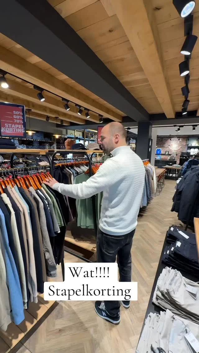 Wat!! STAPELKORTING t/m 70% korting.

Kom jij nu winkelen met deze super korting. 

#herenmode #sale #mannenmode #stapelkorting #winkelen