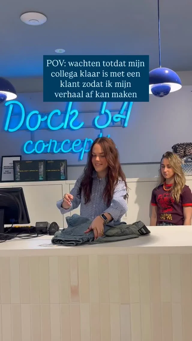 ⏳ wachten wachten wachten… 

We wachten met alle liefde op jullie, maar zijn ook heel nieuwsgierig naar de verhalen van onze collega’s 🤭

#dock54concepts #dock54 #reel
