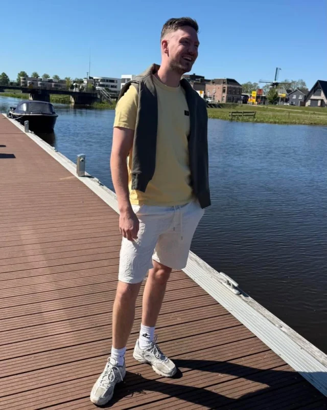 Butcher Of Blue⚓️

☀️ Klaar voor het mooie weer?!
Deze outfit van Butcher Of Blue is echt perfect voor zonnige dagen.
Het butter yellow t-shirt gecombineerd met dit leuke broekje geeft een frisse maar stoere summer look🔥

Comfortabel, makkelijk te dragen en ideaal voor een dagje in de stad, vakantie of een terrasje 🍻
Wij hebben weer veel nieuwe herenitems binnen!💪🏻

Kom snel langs om de nieuwe collectie te bekijken👀

#butcherofblue #menswear #sunmerlook #herenmode #newcollection