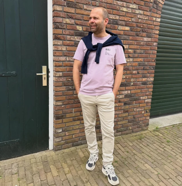 Mens Outfit!💥

Een sterke outfit begint bij goede basics. 🔥

Met deze items van Butcher of Blue en de jeans van Replay creëer je moeiteloos een look die zowel casual als stijlvol is. Makkelijk te combineren, comfortabel om te dragen en perfect voor het seizoen🌤️💪🏼

Welke gelegenheid er ook op de planning staat, met deze outfit ben je er klaar voor. 👌🏼 

#menscollection #butcherofblue #replay #dock54concepts #outfitmen