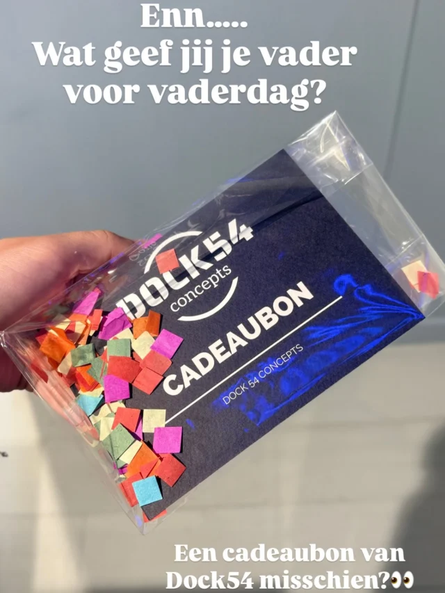Vaderdag Cadeau 💙

Nog geen Vaderdagcadeau in huis? 👀
Geen zorgen, wij hebben genoeg leuke cadeau-ideeën! Van cadeaubonnen tot onderbroeken en alles daartussenin.

Voor de voetbalpapa’s hebben we bovendien leuke oranje shirtjes, perfect voor het aanmoedigen van Oranje! 🧡⚽ 

#vaderdag #cadeau #wknederland #oranjeboven🇳🇱 #parfum