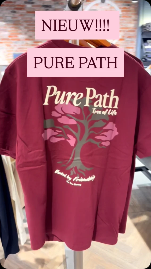 💙PURE PATH 
Nu ook in Nieuw-Amsterdam dit merk te koop. Hoe leuk is dat heren. Eerste levering is binnen. 

Dus voor de vakantie nog een leuk T-Shirt nodig of een sweater voor de wat frissere avonden? Shop nu bij Dock 54

#herenmode #mannenmode #dock54 #nieuwecollectie #herenkleding