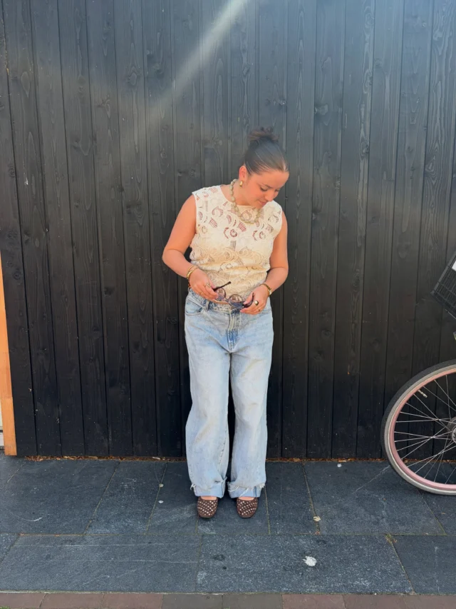 Stapel je favorieten & bespaar!🛍️ Onze sale rekken zijn aangevuld en hoe meer je shopt, hoe meer korting je krijgt. 

1 item = 30%
2 items = 40% 
3 items = 50%

Kom snel langs en scoor jouw favoriete items met extra voordeel, zien we jou binnenkort?💙