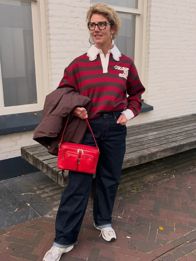 JACKET SEASON 🧥

Na een gezellig weekend in de winkel starten we de maandag weer goed!✨

Het wordt kouder buiten en dat betekent maar één ding: tijd om je jas weer uit de kast te halen. 🍂 Of misschien wel tijd voor een nieuwe… 😉 Wij hebben namelijk weer een heleboel leuke nieuwe jassen binnen!

Kom gezellig shoppen en ontdek de nieuwste jassen in de winkel🤎