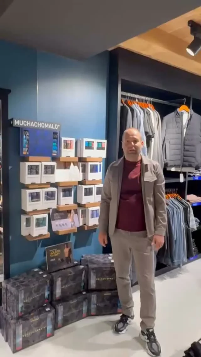 Jarno laat in dit filmpje de nieuwste boxershorts van Muchachomalo zien! 🔥 Met hun opvallende prints, mooie designs en comfortabele pasvorm zijn ze zeker het bekijken waard. Neem snel een kijkje en ontdek jouw favoriet! 👊🩲

#muchachomalo #nieuwecollectie #herenmode #underwear